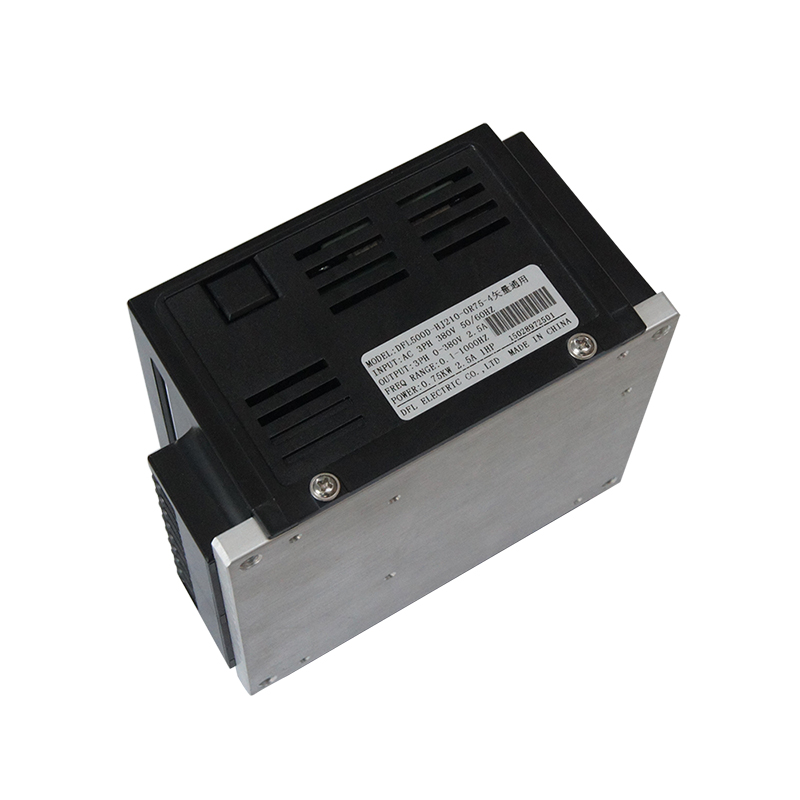 DFL500D通用變頻器，小體變頻器，變頻調(diào)速器，變頻器生產(chǎn)廠家
